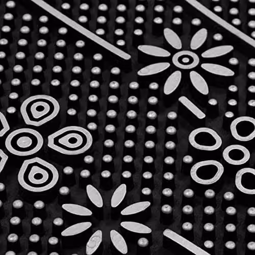 JVL Daisy Floral PVC Pin Scraper Doormat, Silver, W: 45 cm, D: 75 cm – 8