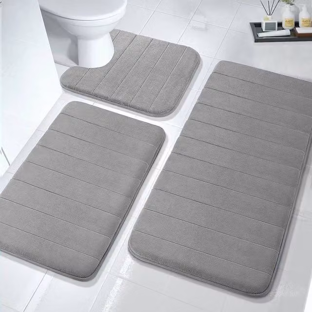 Pawnora 3 Piece Coral Fleece Bath Mat Set in Grey