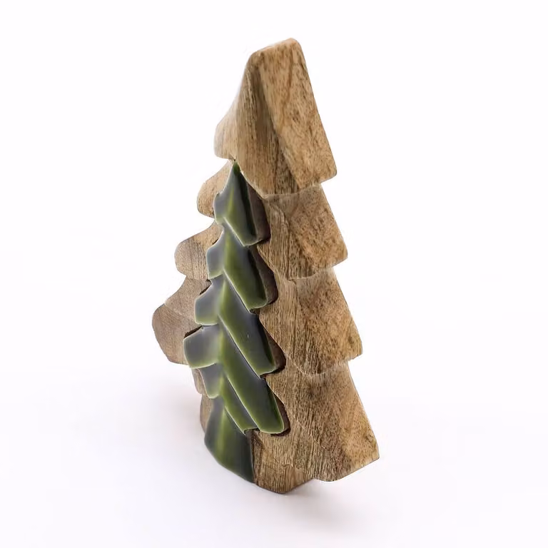 Serenityy Lost in the Forest Small Mango Wood Tree Ornament in Green, W/D/H: 15 x 15 x 10 cm