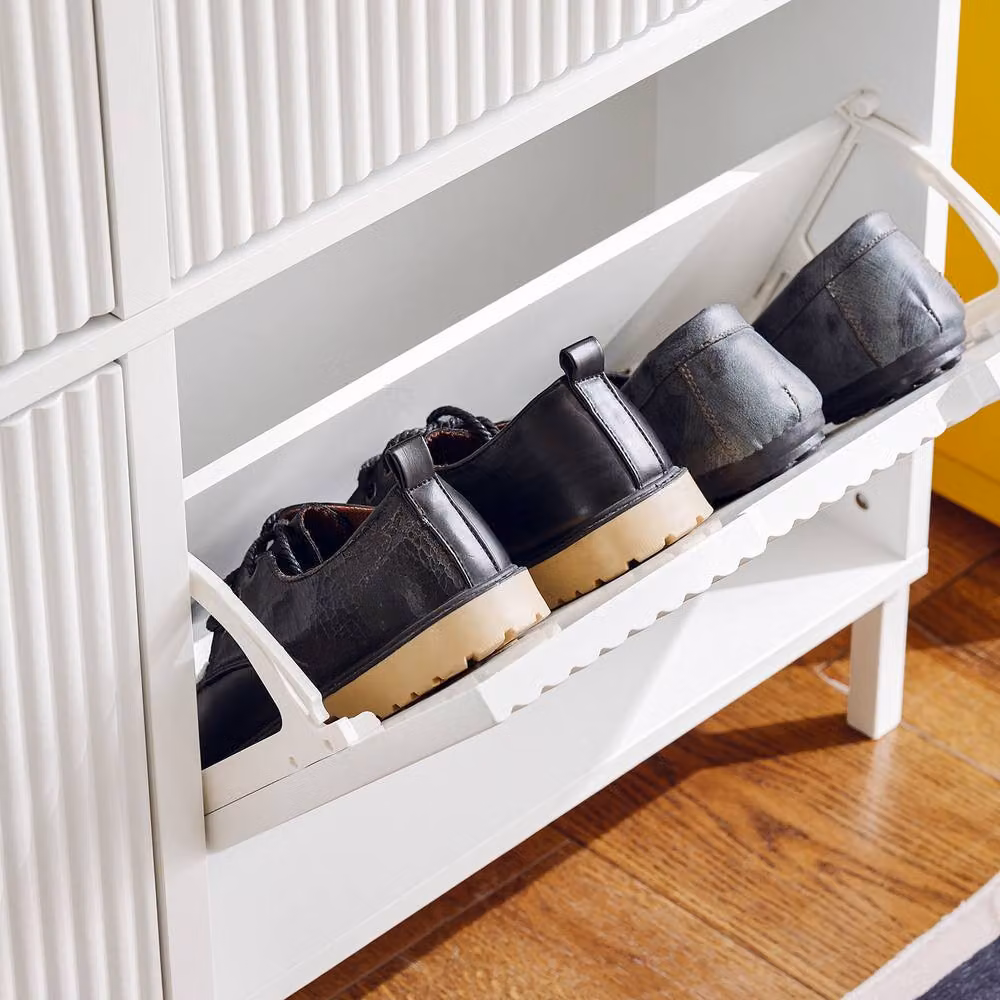 SoBuy Slim White Matt Flip-Door Shoe Cabinet with Tilting Compartments and Internal Shelves – 3