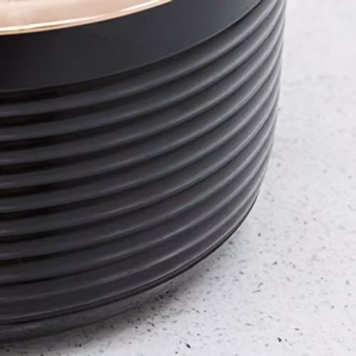 Tower Linear Casserole Dish with Lid, Black and Gold, 5L – 3