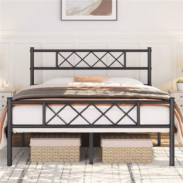 Yaheetech Black Metal Industrial Bed Frame with Geometric Headboard, 140 x 200 cm