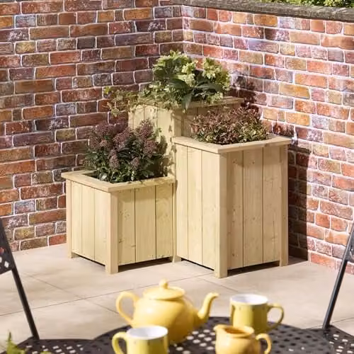 Rowlinson Signature Heritage Three Tier Corner Planter in Light Brown, W/D/H: 79 x 79 x 78 cm