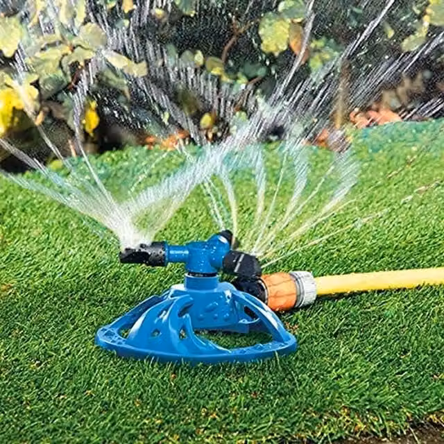 UMKYTOYS Rotating Garden Water Sprinkler Toy for Kids, Blue