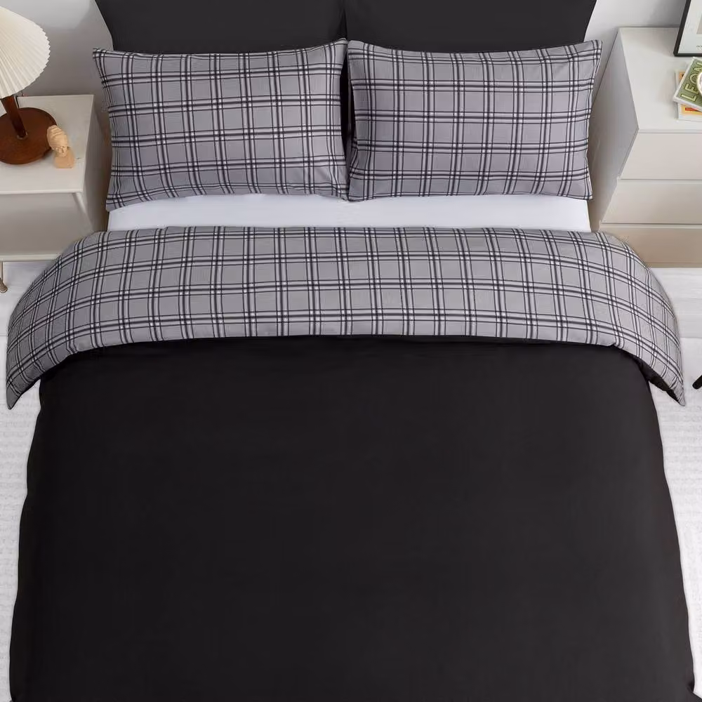 Grace Reversible Brushed Microfibre Duvet Cover Set in Grey, Super King Size (W/D/H: 260 x 220 x 220 cm) – 7