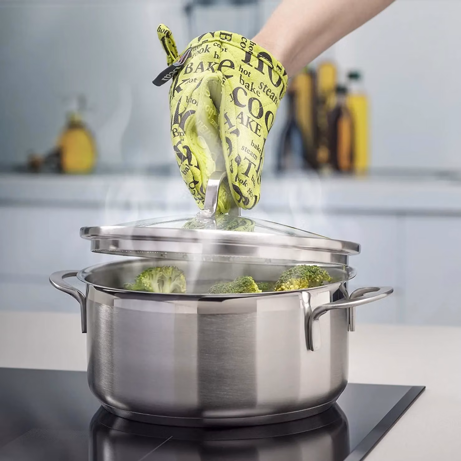 Zeal Silicone Mini Oven Mitt and Pot Holder with Hot Print Design in Lime Green – 2