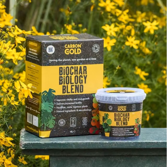 Carbon Gold Biochar Biology Blend Potting Soil, Brown and Yellow