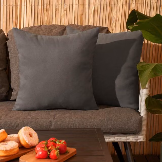 Brentfords Pack of 2 Grey Square Outdoor Cushion Covers with Removable Stain Repellent Polyester Covers, W/D/H: 45 x 45 x 45 cm