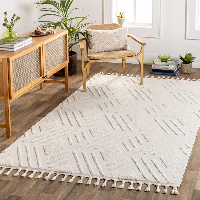 Livabliss Nora Geometric High Pile Fringe Rug in Grey and White, W: 160 cm, D: 215 cm