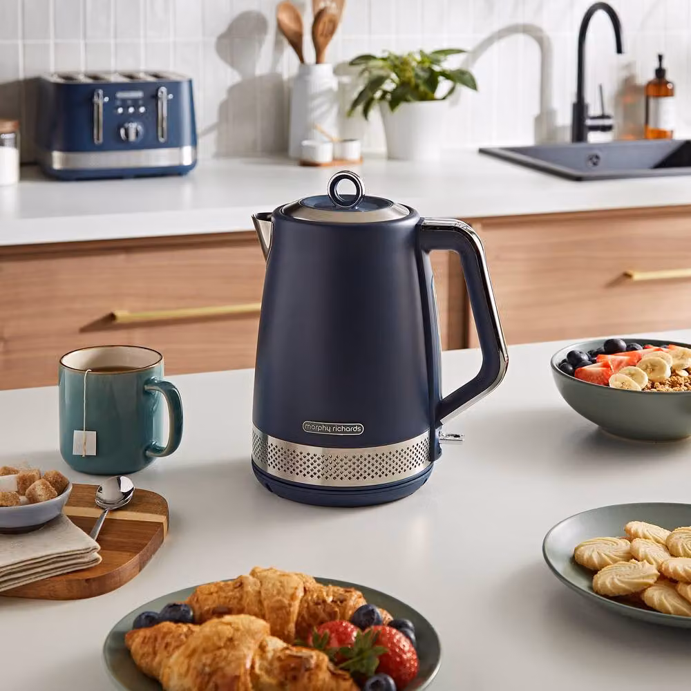 Morphy Richards Illumination Jug Kettle in Blue, 1.7 l – 2