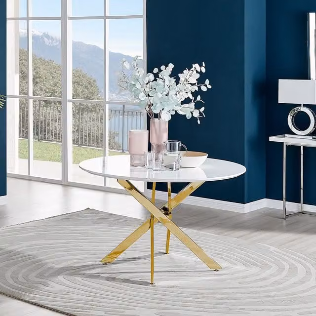 FurnitureboxUK Novara Round 6-Seater Dining Table in White with Gold Chrome Legs, Diameter: 120 cm