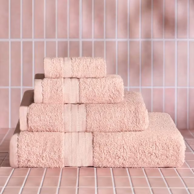 OHS 4 Pack of Fluffy 100% Cotton Bath Sheets in Light Pink – 1