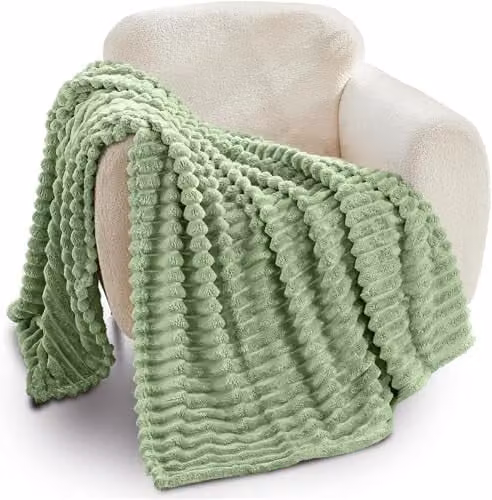 Gaveno Cavailia Green Fleece Throw Blanket, W/D/H: 150 x 200 cm – 1