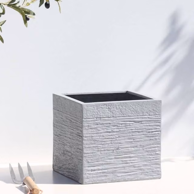 Wyld and Coco Grey Fibre Clay Square Planter W: 30 cm, D: 28 cm, H: 30 cm