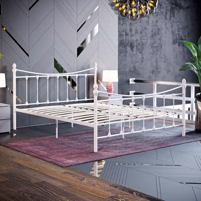 Vida Designs Paris Metal Bed in White, King Size (180 x 200 cm)