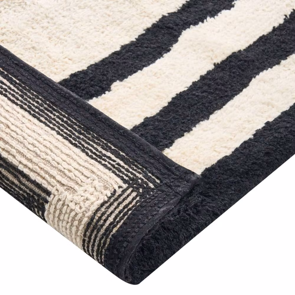 Wyld and Coco Cotton Bath Mat in Beige and Black Geometric Design, W: 60 cm x L: 90 cm – 4