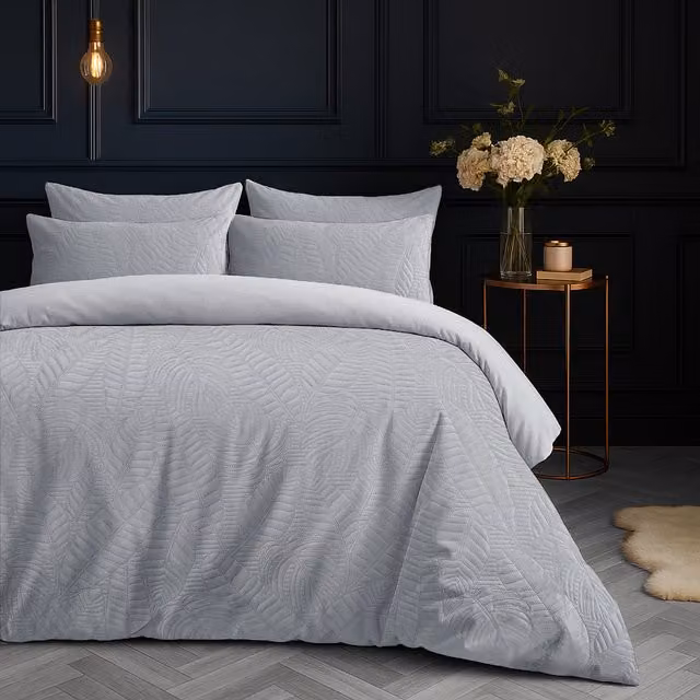 Velosso Silver Grey Velvet Floral Duvet Cover and Pillowcase Set, 140 x 200 cm