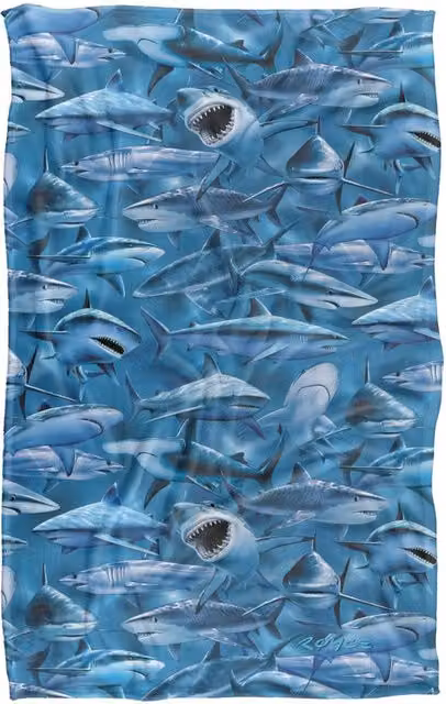 JQ Licensing Royce Mcclure Great White Shark Attack Pattern Super Soft Fleece Throw Blanket, W/D/H: 91 x 147 cm, Blue/Multicolour – 5