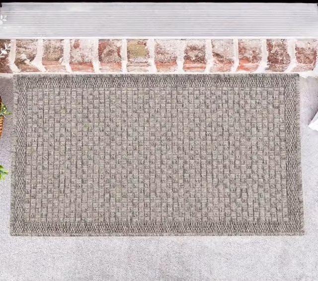 Desire Rugs Modern Checkerboard Waterproof Indoor Outdoor Rug, Silver and Grey, W: 50 cm, D: 80 cm