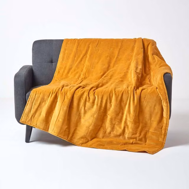 Homescapes Quilted Velvet Throw in Yellow, W: 150 cm