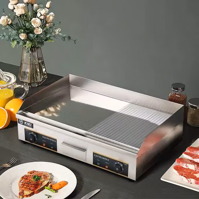 Livingandhome Stainless Steel Kitchen Countertop Electric Grill and Griddle in Silver