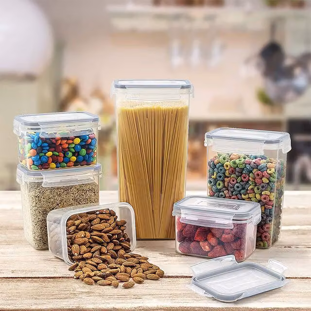 Livingandhome Airtight Stackable Plastic Food Storage Container Set in Grey and Transparent