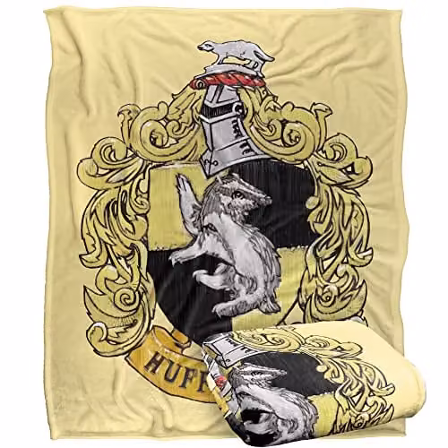 Warner Brothers Harry Potter Hufflepuff Rough Crest Fleece Throw Blanket, White, W/D/H: 152 x 127 cm – 1
