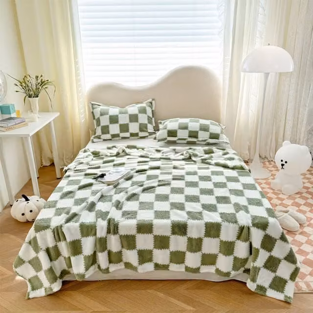 Livingandhome Reversible Checked Throw Blanket in Green, White and Pink, W: 230 cm, D: 200 cm