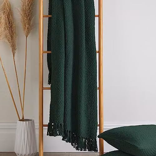 Drift Home Green Woven Cotton and Polyester Throw with Fringes, W/D/H: 200 x 200 x 1 cm – 3