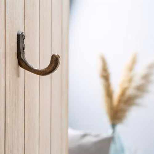 Hammer and Tongs Powder-Coated Iron Single Coat Hook in Black, H: 55mm, W: 20mm – 3