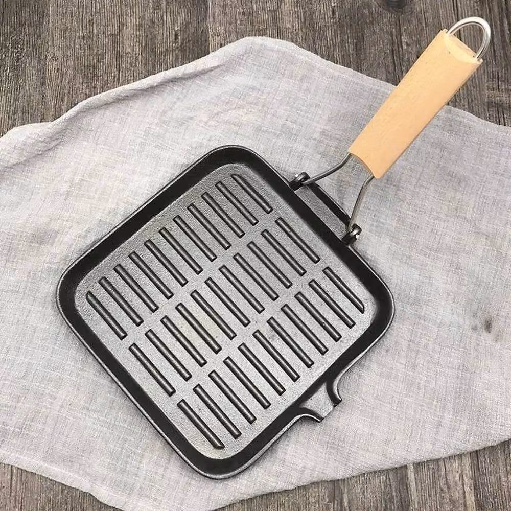 Kelvenix Black Cast Iron Square Griddle Frying Pan, W: 28 cm, D: 28 cm, H: 2 cm – 4