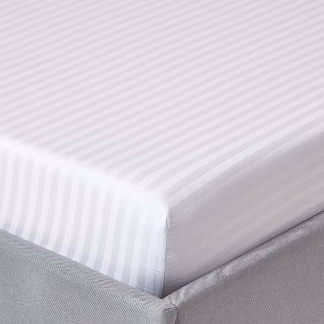 Homescapes 330 Thread Count Egyptian Combed Cotton Mako Satin Striped Fitted Sheet, White, W: 120 cm, D: 200 cm