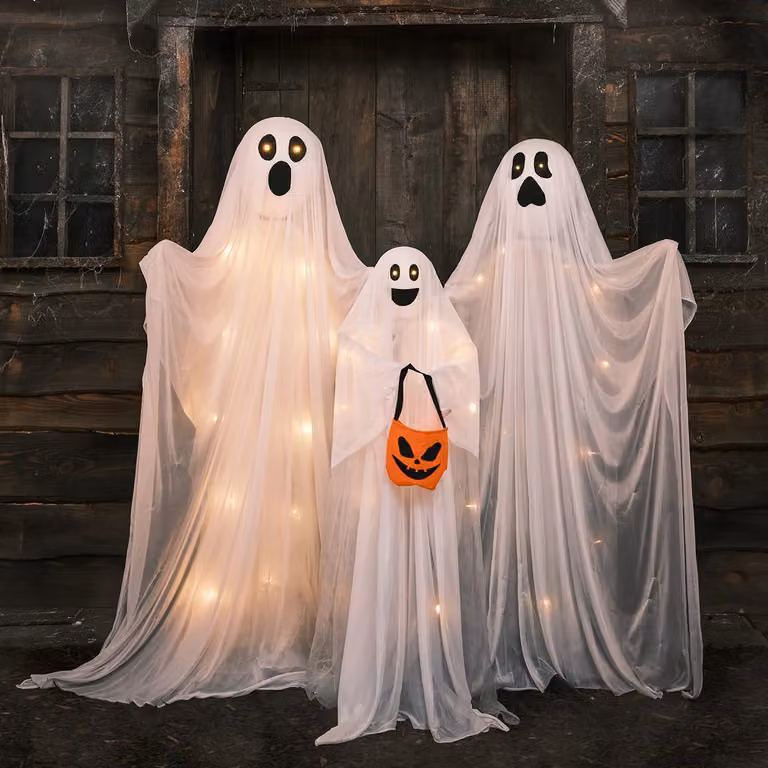 Lights4fun Ghost Family LED Halloween Decoration, White, Height: 160 cm