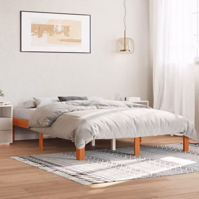 Berkfield Home Modern Solid Wood Pine Bed Frame in Wax Brown, W/D/H: 135 x 190 cm – 1