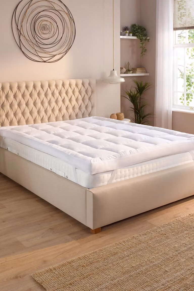Slumberdown Double 10cm Hollow Fibre Mattress Topper and Waterproof Mattress Protector Set in White, W/D/H: 140 x 200 cm