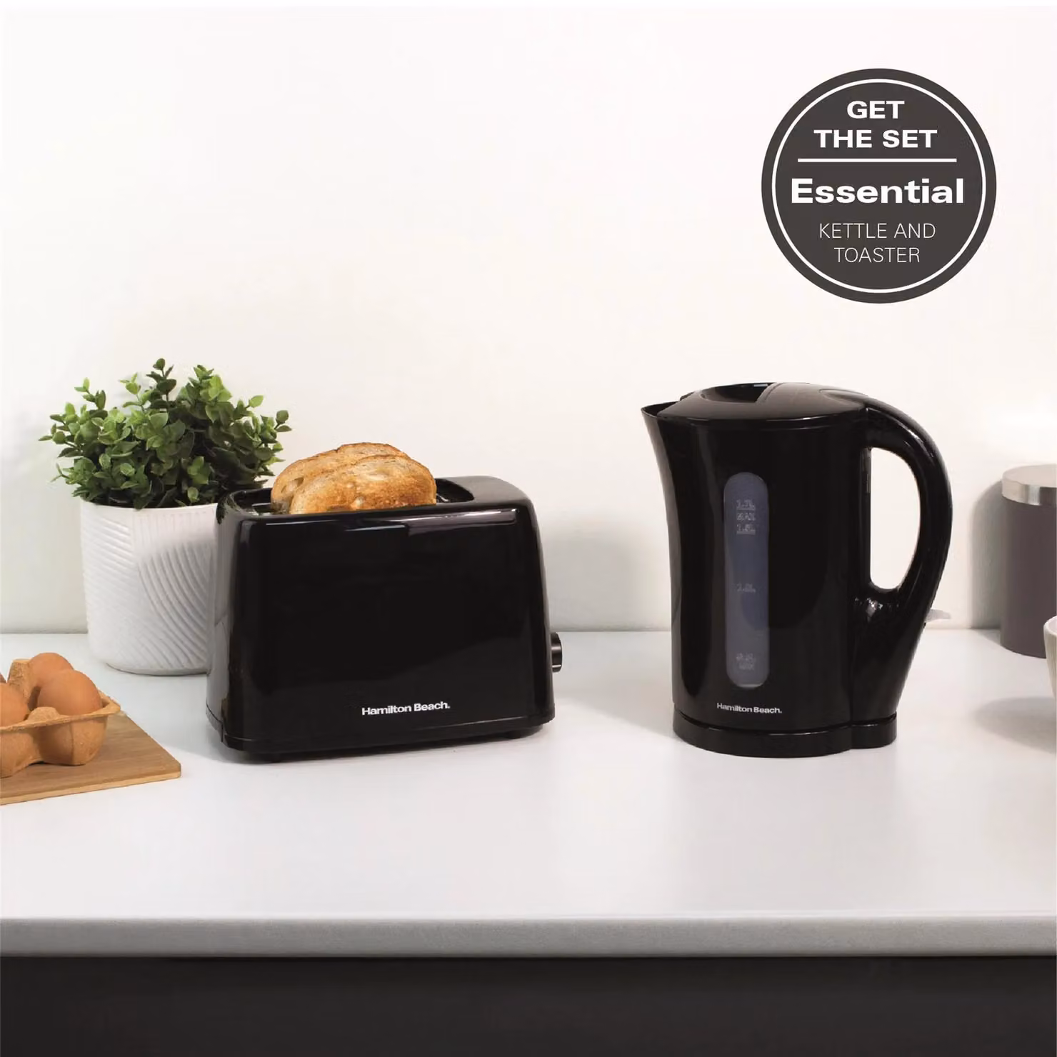 Hamilton Beach 2 Slice Plastic Toaster, Black, 650W with Integrated Cable Storage – 8
