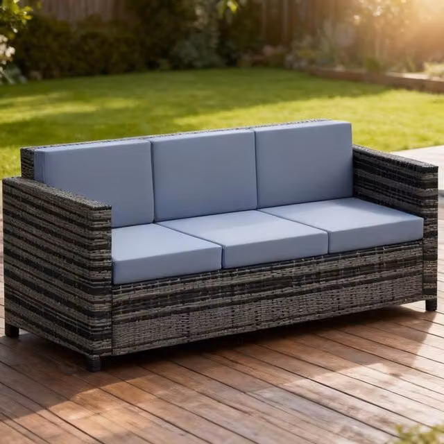 ERGOVEXA 3-Seater Grey Rattan Garden Sofa with Upholstered Cushions and Powder Coated Steel Frame