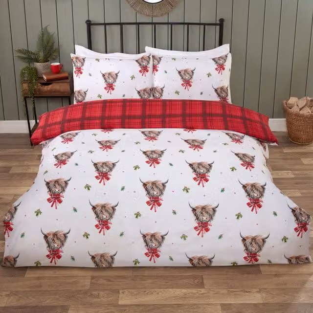 Rapport Home Fergus Microfibre Checkered Reversible Duvet Cover and Pillowcase Set, Multicolour/Red, 180 x 200 cm