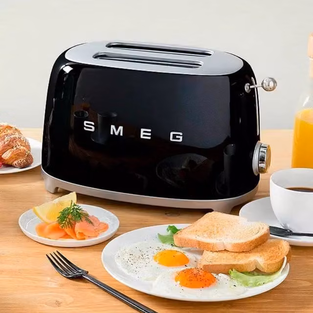 Smeg TSF01 Retro 2 Slice Toaster in Black Stainless Steel