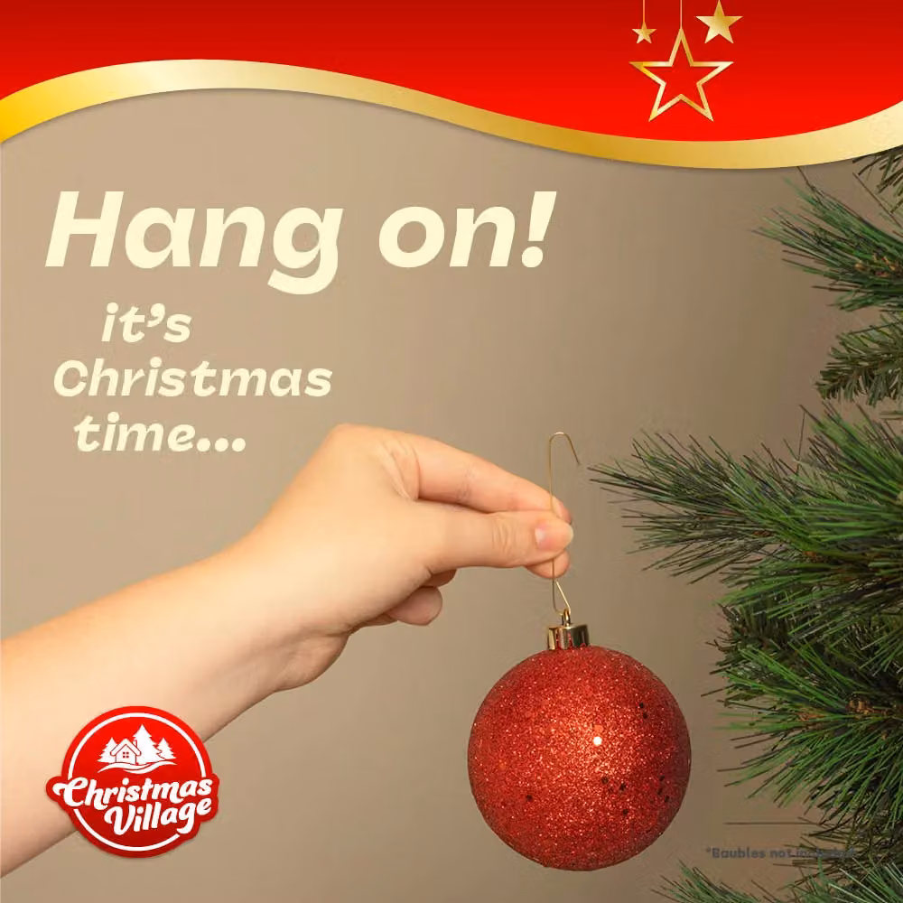 Christmas Village Metal Bauble Hanging Hooks in Silver, Gold and Green – 2