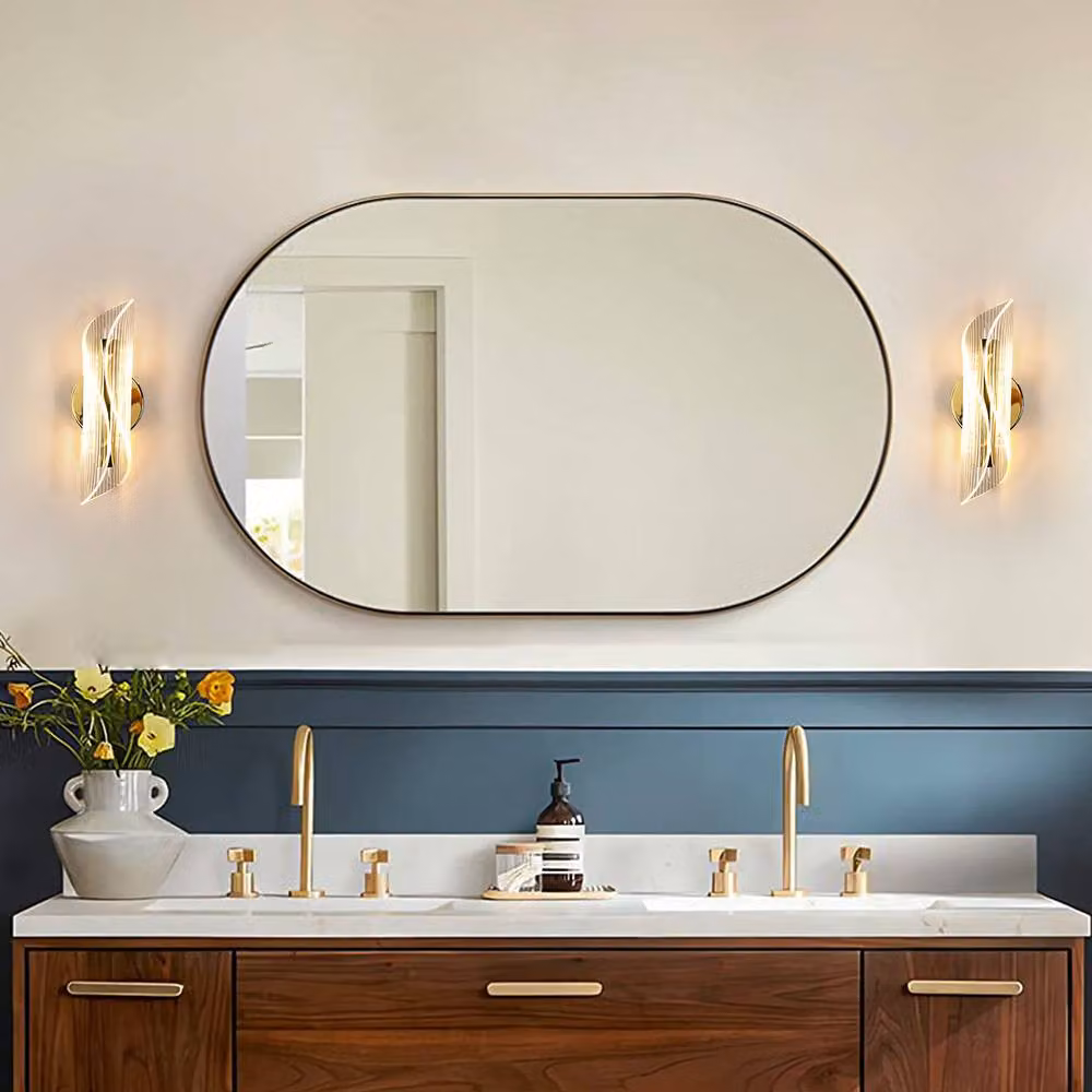 COMELY 12W LED Spiral Design Wall Light in Gold and Transparent – 2
