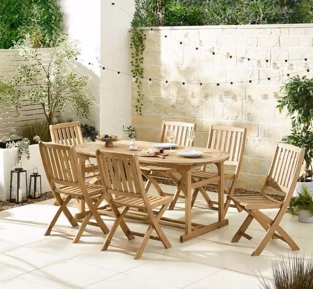 FurnitureboxUK Hamburg 6 Seat Extending Garden Dining Set in Natural Acacia Wood