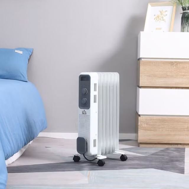 HOMCOM 7 Fin Oil Filled Portable Radiator with Wheels in White – 1