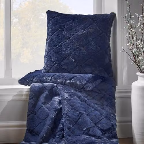 Catherine Lansfield Cosy Diamond Faux Fur Cushion in Blue, W/D/H: 43 x 43 x 43 cm – 7