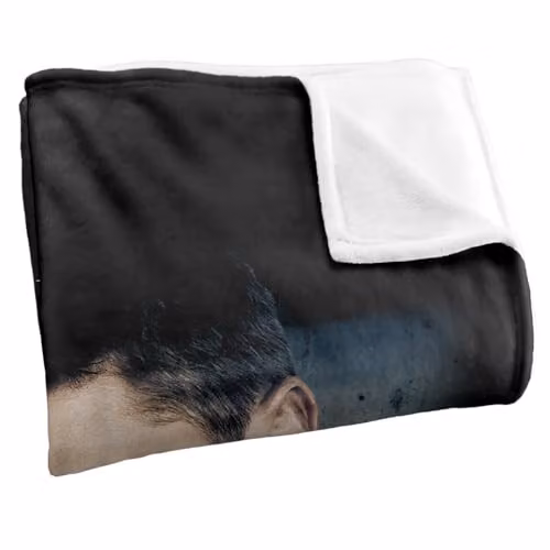Warner Bros. Supernatural Sam Dean Hunting Silky Touch Super Soft Fleece Throw Blanket, Multicolour, W: 152 cm, D: 127 cm – 2