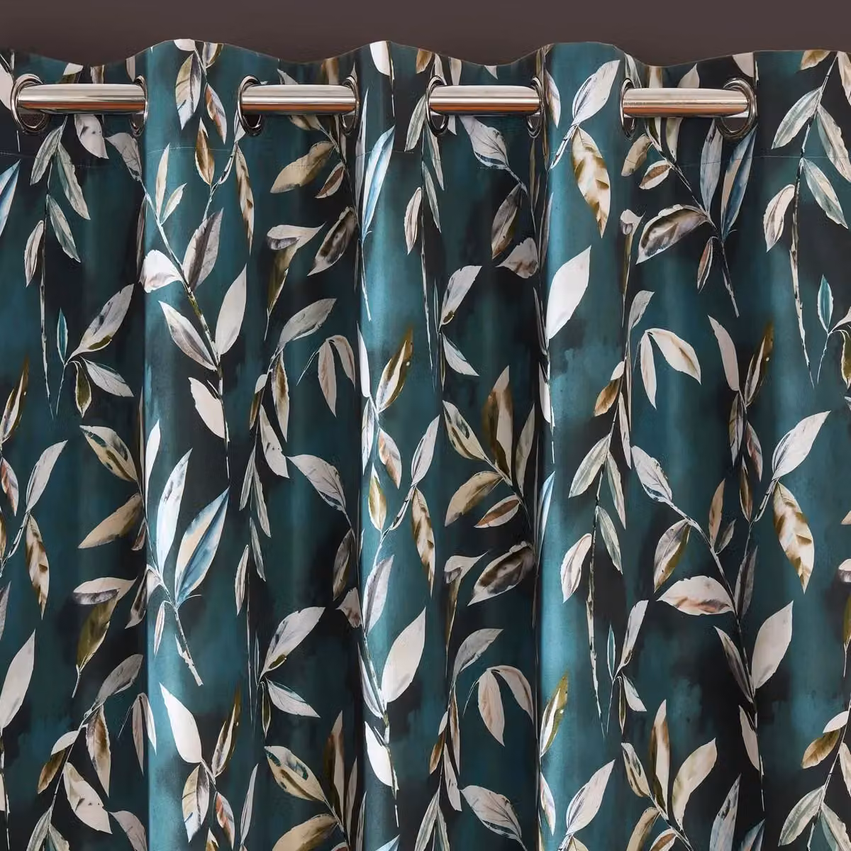 Sundour Madrid Floral Blackout Eyelet Curtains in Green, Width: 168 cm, Height: 183 cm – 2