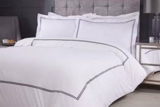New Edge Blinds Carlton Embroidered Duvet Set in Grey and White, 200 x 200 cm – 1