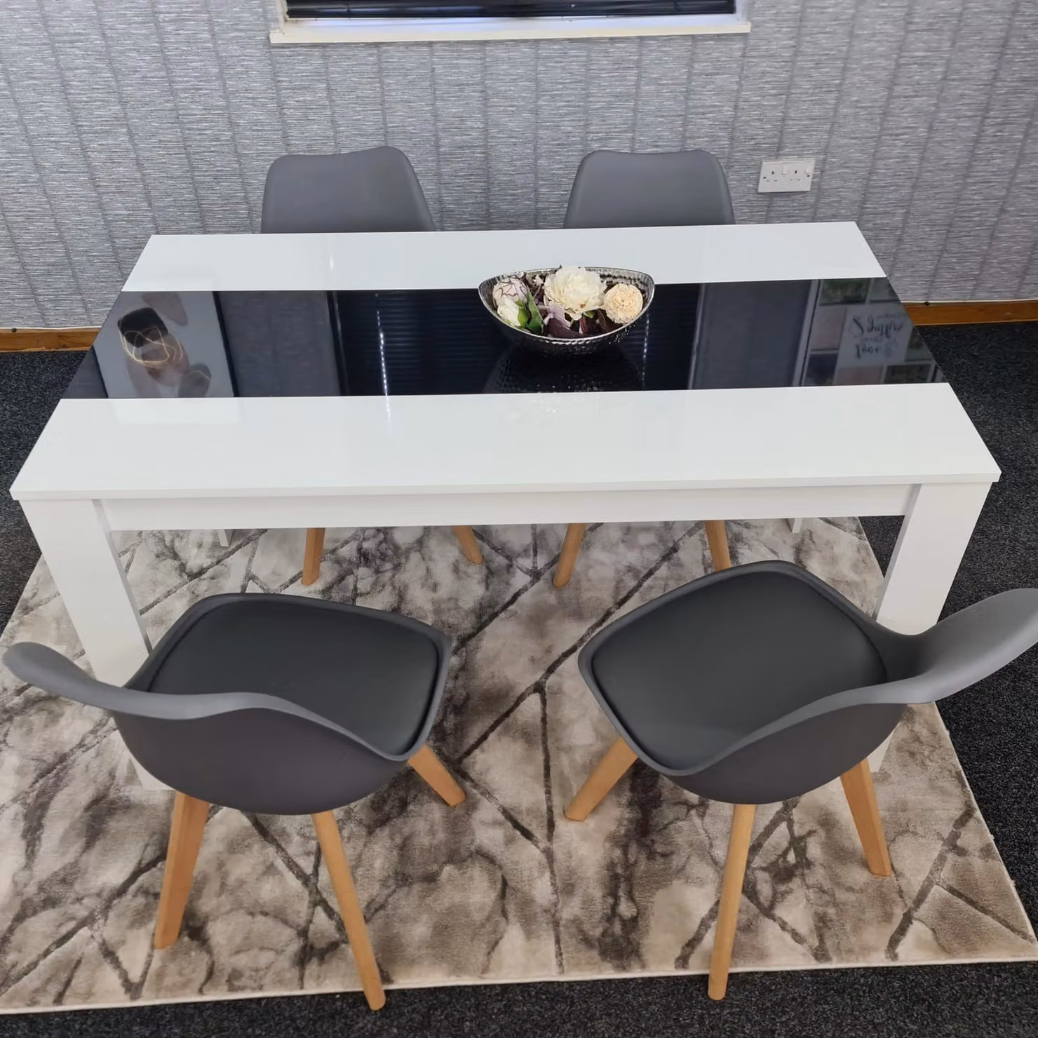 Kosy Koala Modern Dining Table and 4 Chairs Set in White, Black and Grey, W: 140 cm, D: 80 cm, H: 80 cm – 2