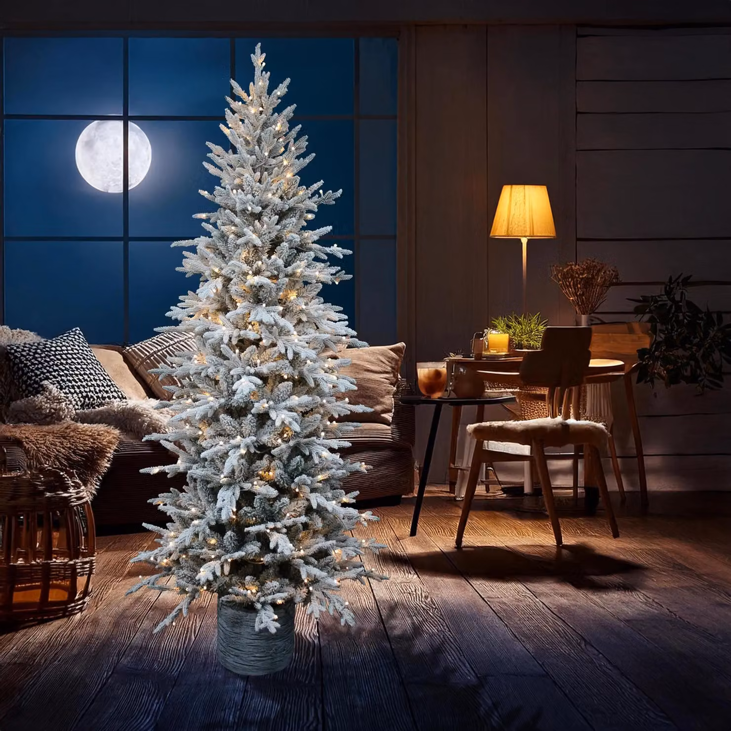 Shatchi Piedmont Pine Snow Flocked Christmas Tree with 90 Warm White LEDs in Grey, Height: 152.4 cm – 2