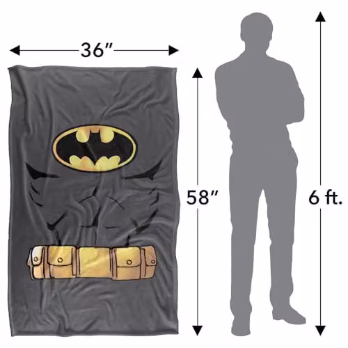 Warner Bros. Batman Costume Tee Super Soft Silky Touch Fleece Throw Blanket, Multicolour, W: 91.44 cm x L: 147 cm – 4